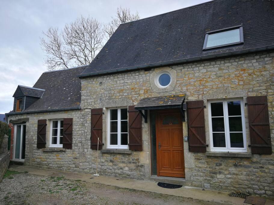 Maison Les Vieilles Cours Blosville 外观 照片